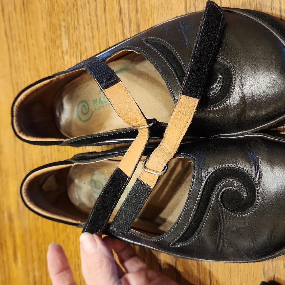 Naot Matai Mary Jane Leather Black Swirl Shoes Size 37 - Picture 8 of 11